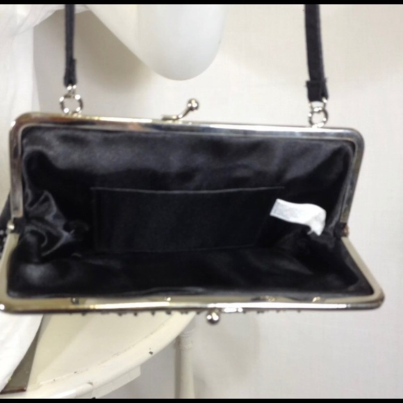 Evening Bag Micro Beaded Sequin Handle Kiss Lock - Picture 6 of 8